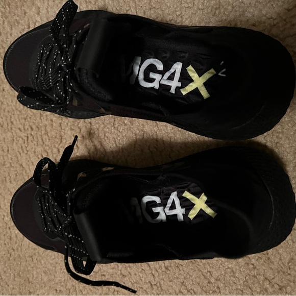 GFore shoes. 11.5 - Picture 3 of 5